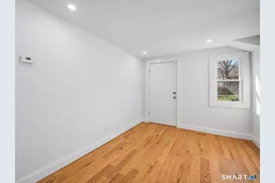 306 Saunders Avenue, Bridgeport, CT 06606 - Photo 3
