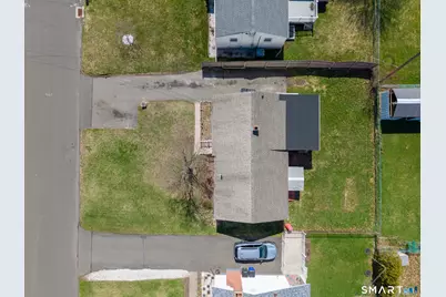 97 Brussels Avenue, Wethersfield, CT 06109 - Photo 3