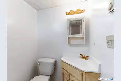 97 Brussels Avenue, Wethersfield, CT 06109 - Photo 29