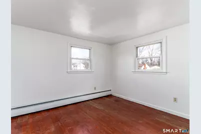 97 Brussels Avenue, Wethersfield, CT 06109 - Photo 9