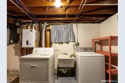 97 Brussels Avenue, Wethersfield, CT 06109 - Photo 33