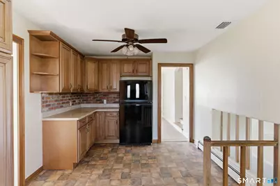 124 Midwell Road, Wethersfield, CT 06109 - Photo 15