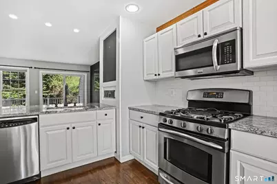 1004 Sienna Drive #1004, Danbury, CT 06810 - Photo 13