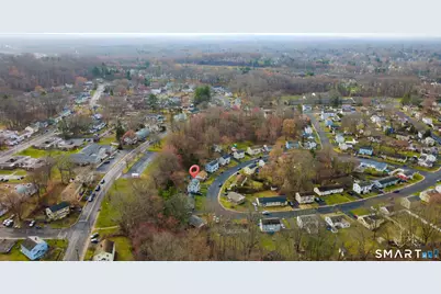 76-78 Higbie Drive, East Hartford, CT 06108 - Photo 5