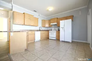 27 Pasco Dr, East Windsor, CT 06088 - Photo 7