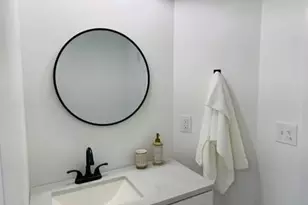 27 Woodside Cir, Middletown, CT 06457 - Photo 15