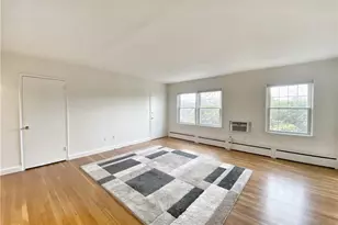 196 Park St, New Canaan, CT 06840 - Photo 1