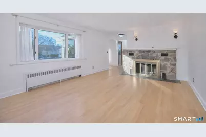 40 Acton Road, Bridgeport, CT 06606 - Photo 3