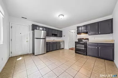 14 Ferris Avenue #9, Norwalk, CT 06854 - Photo 5