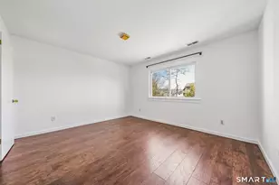 14 Ferris Ave, Norwalk, CT 06854 - Photo 13