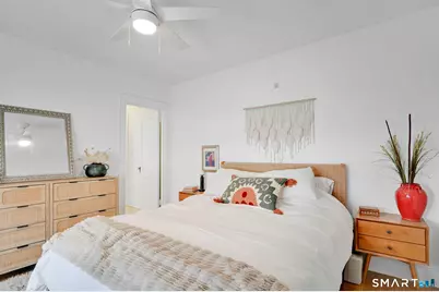 38 Price Boulevard, West Hartford, CT 06119 - Photo 11