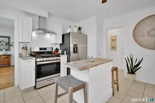 38 Price Blvd, West Hartford, CT 06119 - Photo 9