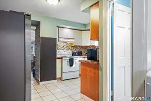 73 Jeannette St, Bristol, CT 06010 - Photo 19