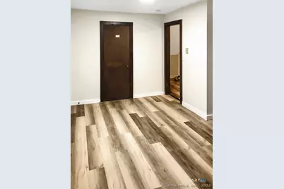 149 East Main Street #5, Clinton, CT 06413 - Photo 5