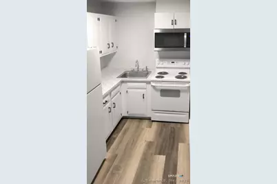 149 East Main Street #5, Clinton, CT 06413 - Photo 1