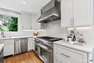 42 Old Stamford Rd, New Canaan, CT 06840 - Photo 13