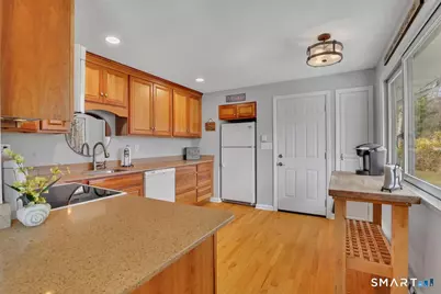 12 Woodhaven Drive, Portland, CT 06480 - Photo 11