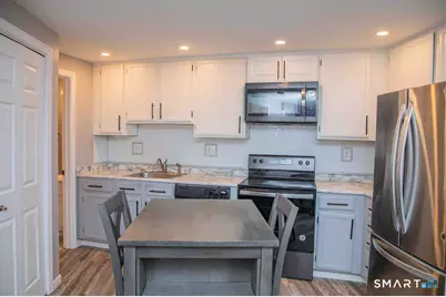 10 Maple Street #A2, Plainville, CT 06062 - Photo 9