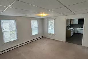 73 Peck St, Norwich, CT 06360 - Photo 3