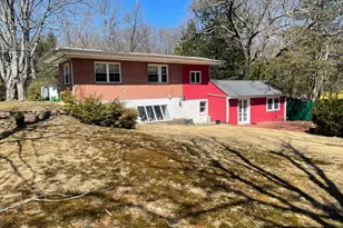 102 W Bridge St, Deep River, CT 06417 - Photo 5