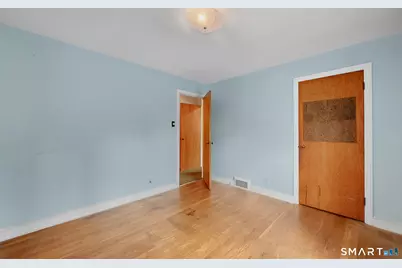 94 Farrell Road, Waterbury, CT 06706 - Photo 17