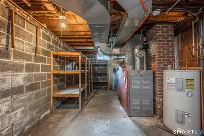 94 Farrell Road, Waterbury, CT 06706 - Photo 23