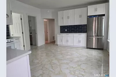 25 Elm Street #1st floor, Shelton, CT 06484 - Photo 5