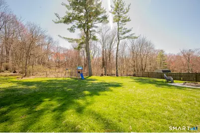 5 Bridge Lane, Enfield, CT 06082 - Photo 3