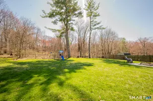 5 Bridge Ln, Enfield, CT 06082 - Photo 3