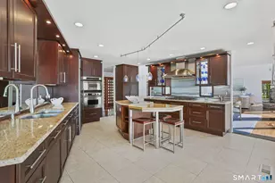 21 Covlee Dr, Westport, CT 06880 - Photo 19