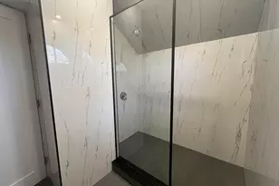 485 Beechwood Ave, Bridgeport, CT 06604 - Photo 17