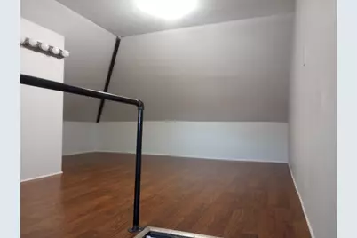 92 Thorpe Street, Fairfield, CT 06824 - Photo 11