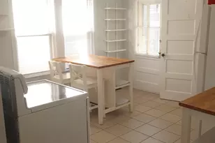 92 Thorpe St, Fairfield, CT 06824 - Photo 3