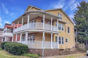 22 Helen St, Hamden, CT 06518 - Photo 3