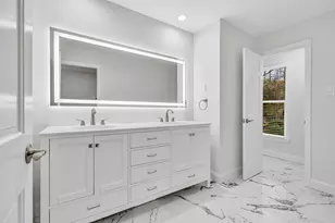 93 Putting Green Rd N, Trumbull, CT 06611 - Photo 29