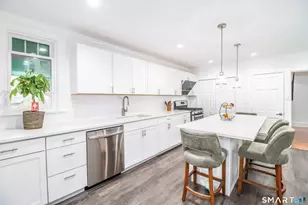 16 Raymond St, New Canaan, CT 06840 - Photo 3