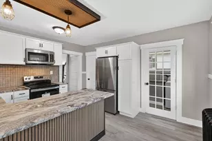 171 Norwood Ave, New London, CT 06320 - Photo 9