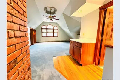 21 Cottage Street #3, New Haven, CT 06511 - Photo 19