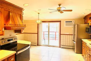 21 Cottage St, New Haven, CT 06511 - Photo 5