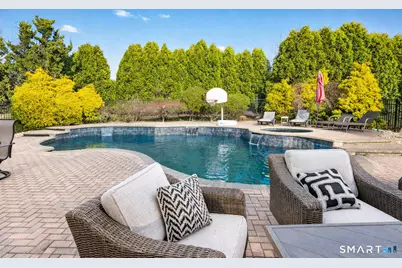 135 Saddle Hill Drive, Middletown, CT 06457 - Photo 3