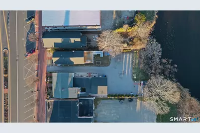 685 Boston Post Road #685, Madison, CT 06443 - Photo 7