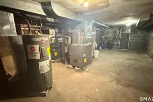 252 Villa Ave, Fairfield, CT 06825 - Photo 13