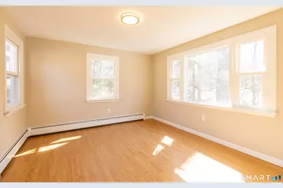 256 Charter Oak Street, Manchester, CT 06040 - Photo 9