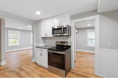 816 Pacific Street #2nd Floor, Stamford, CT 06902 - Photo 3