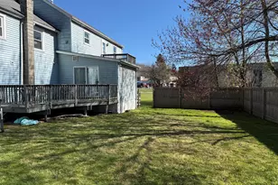 17 Henry St, Bethel, CT 06801 - Photo 11