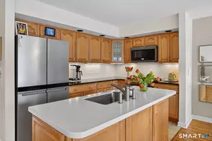 23 Balmaha Close, Fairfield, CT 06825 - Photo 7