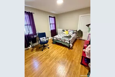 85 Maplewood Avenue #2nd Floor, West Hartford, CT 06119 - Photo 5