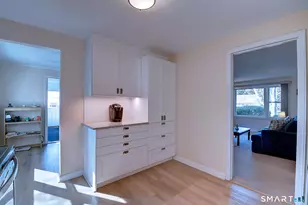 41 Sanford Rd, Manchester, CT 06042 - Photo 11