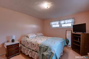 41 Sanford Rd, Manchester, CT 06042 - Photo 19