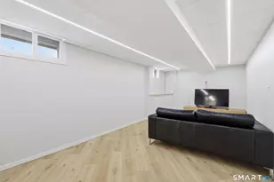 93 Old Meadow Plain Rd, Simsbury, CT 06089 - Photo 31